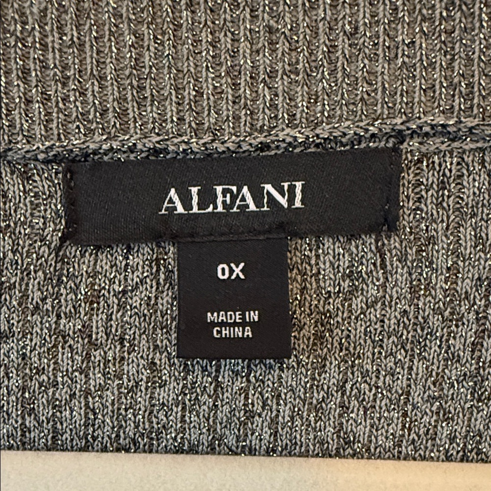 Alfani Silver Sequin Sweater Size 0X - Picture 2 of 6